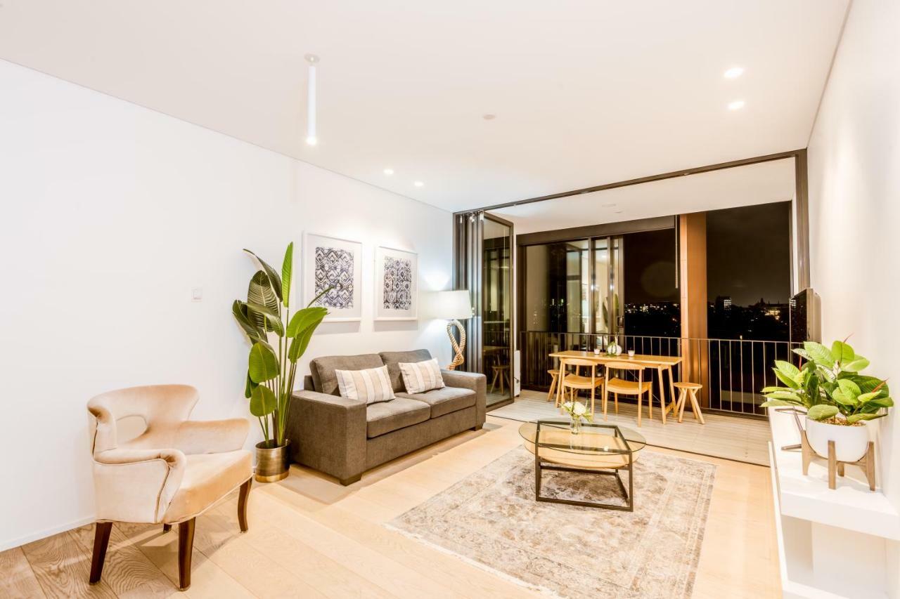 Queen Victoria Building - Central Park Apartment